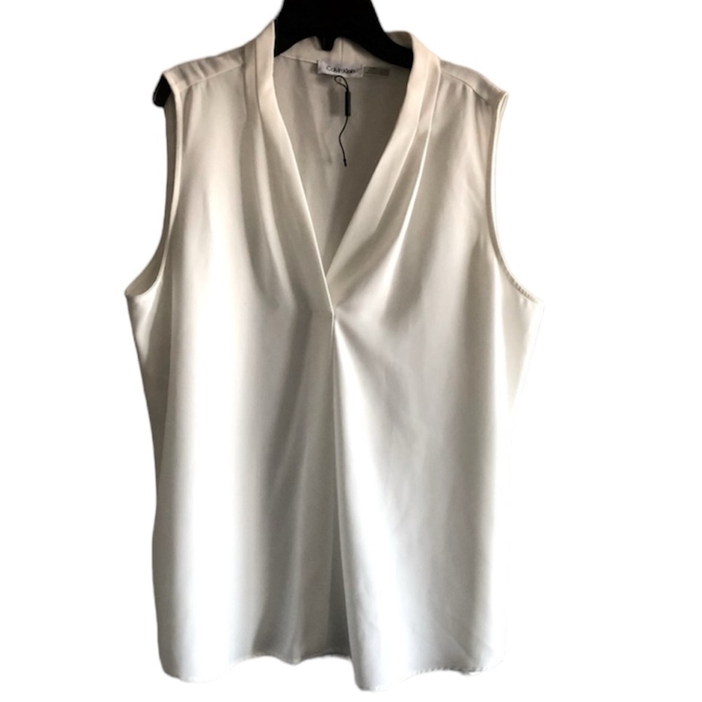 Calvin Klein new top